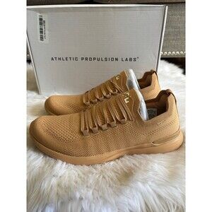 APL techloom breeze sneakers Womens 10